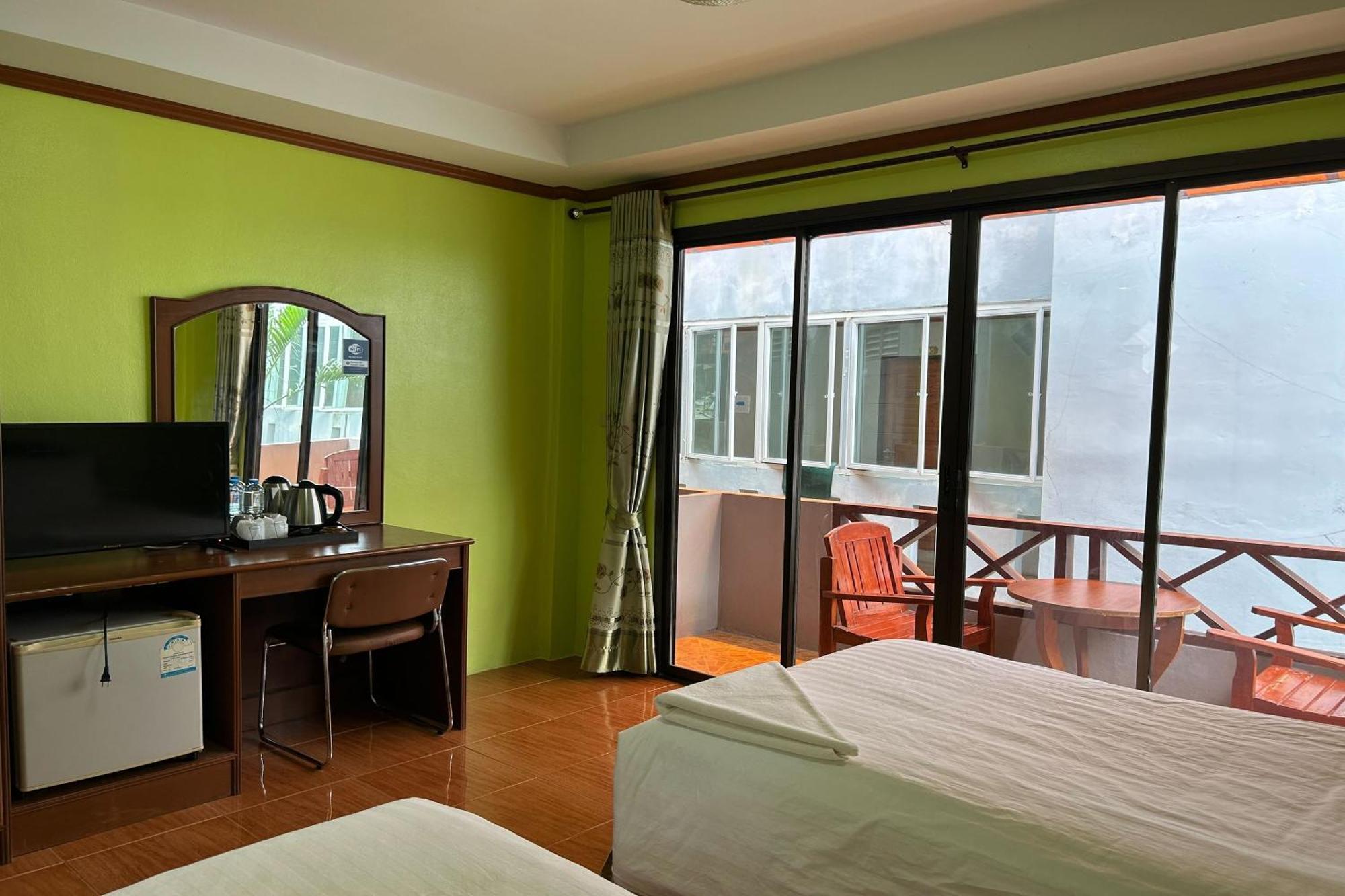 มีมี เพลซ แอนด์ ทัวร์ กระบี่ Hotel Ao Nang ภายนอก รูปภาพ